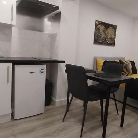Stylish Home From Home Orpington Zewnętrze zdjęcie