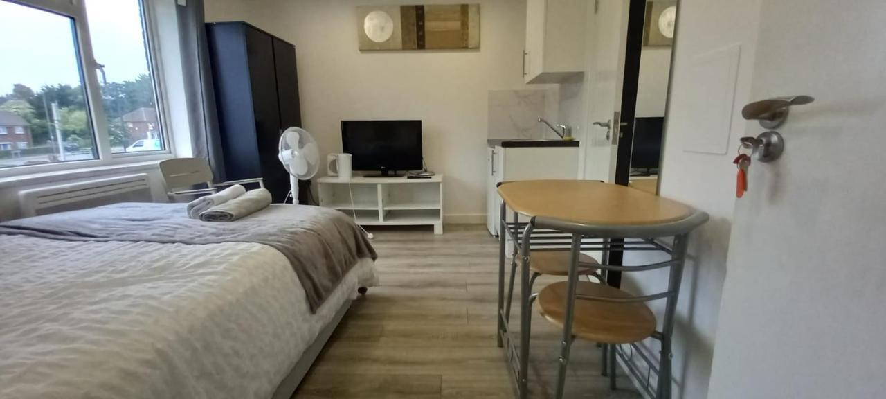 Stylish Home From Home Orpington Zewnętrze zdjęcie